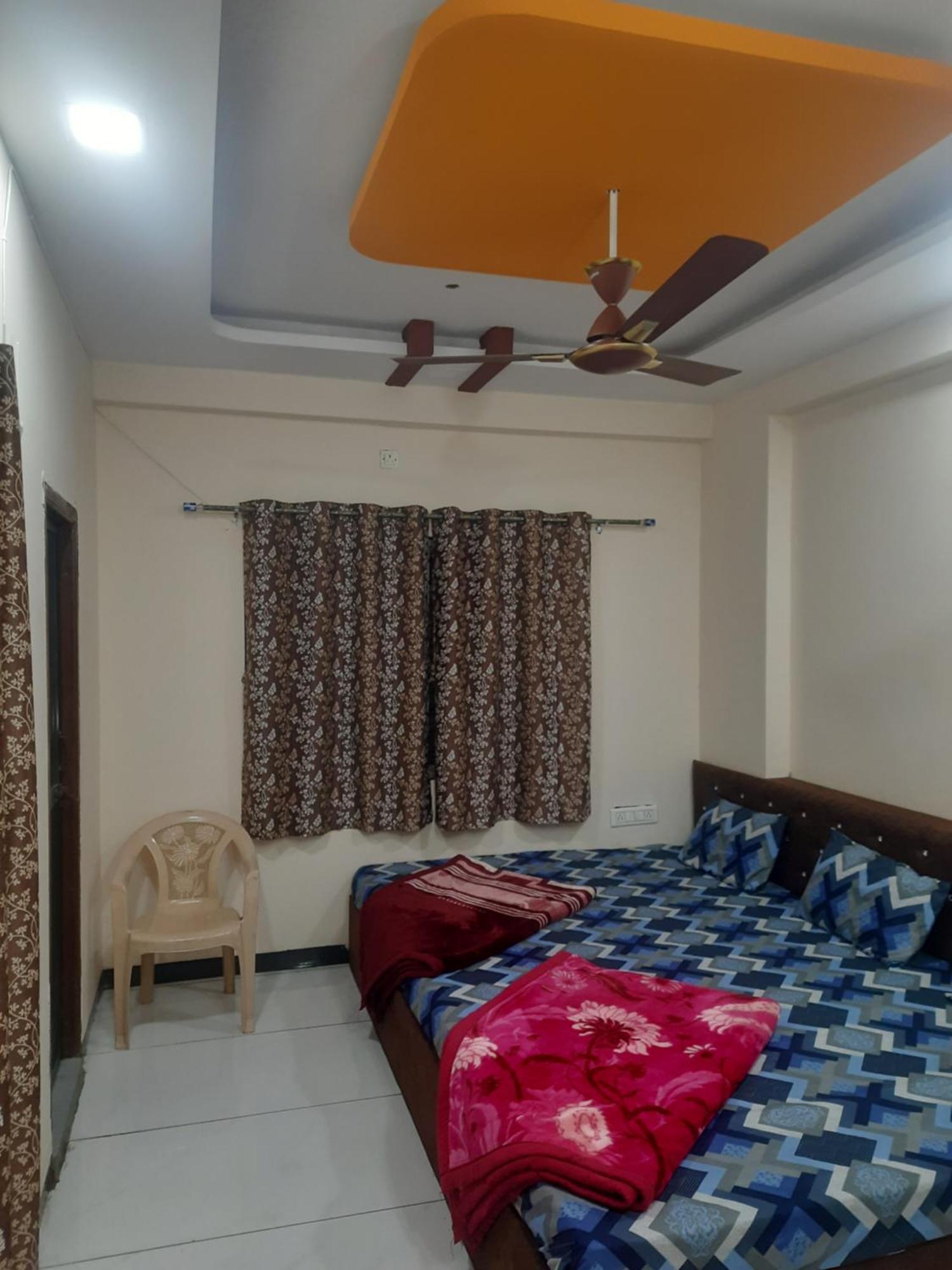 Hanumant Kripa Geust House Only For Family Ujjain Εξωτερικό φωτογραφία